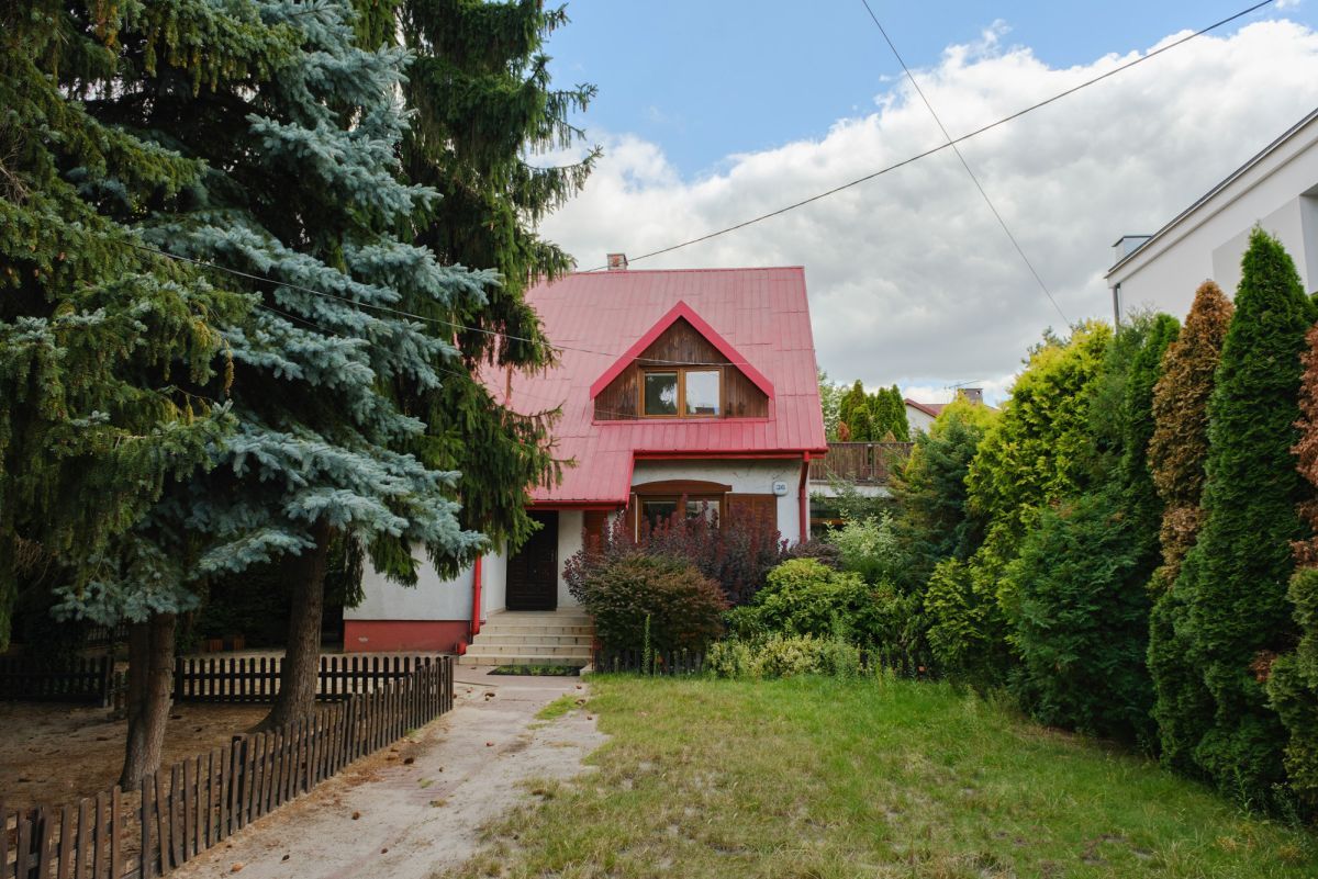 House 250 m², 7 rooms - photo 1