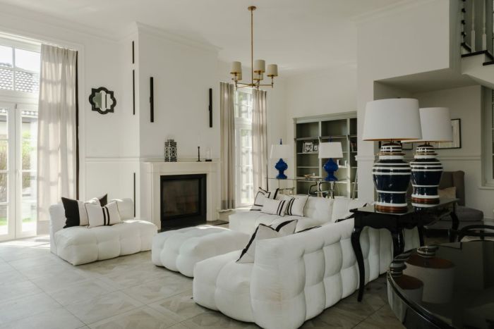 House for rent 300 m², 5 rooms - photo 3