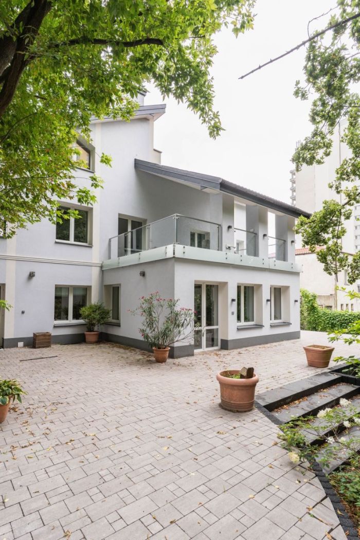 House for rent 434 m², 7 rooms - photo 22